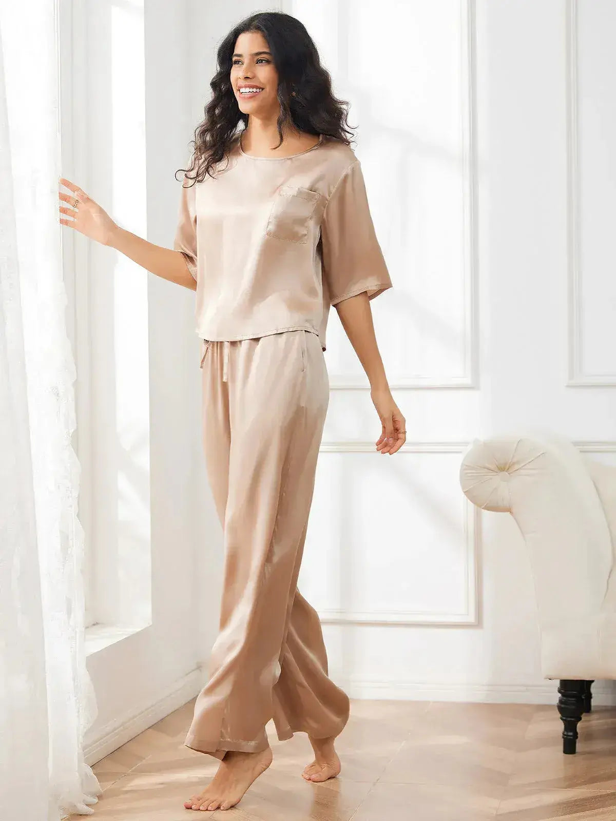 Women‘s Comfy Silk NightSuit nt-07 Makhmali